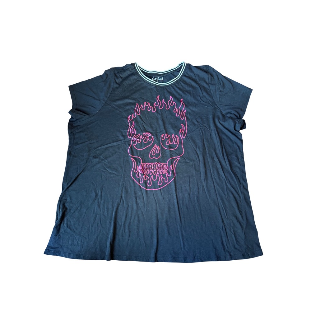 Torrid LoveSick‎ Women's Plus Size 4 Flaming Skull Tee Standing Too Close Black